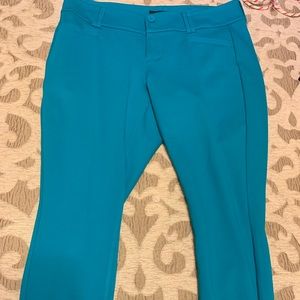 EUC Work Dress Pants Capris Torrid Size 14